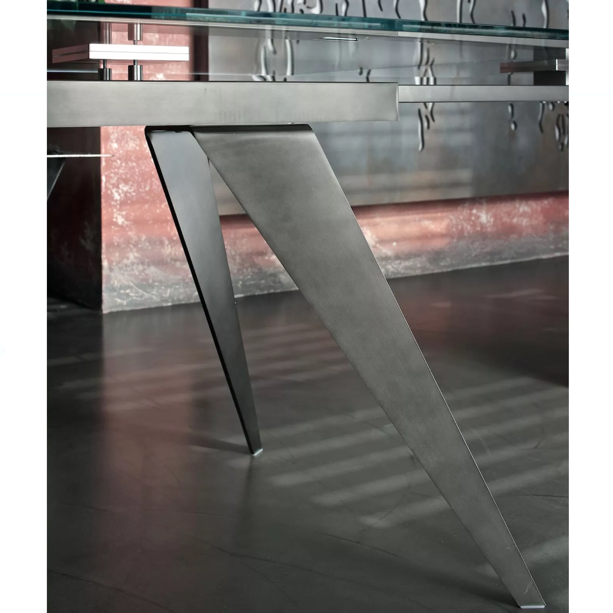 Ramos Dining Table